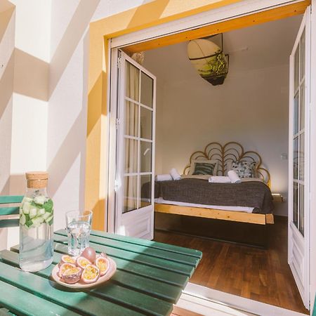 Cliff Surf House Hostel A dos Cunhados Ngoại thất bức ảnh