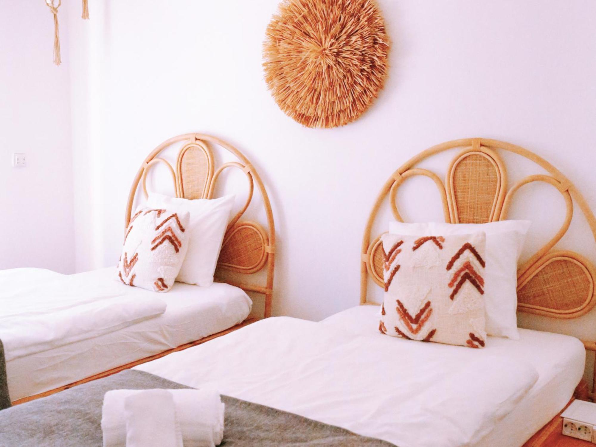 Cliff Surf House Hostel A dos Cunhados Ngoại thất bức ảnh