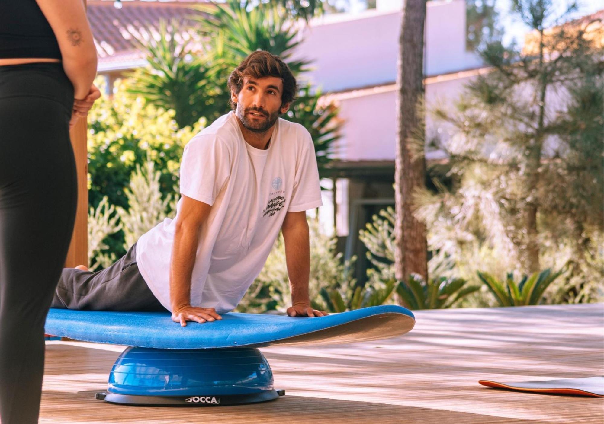 Cliff Surf House Hostel A dos Cunhados Ngoại thất bức ảnh